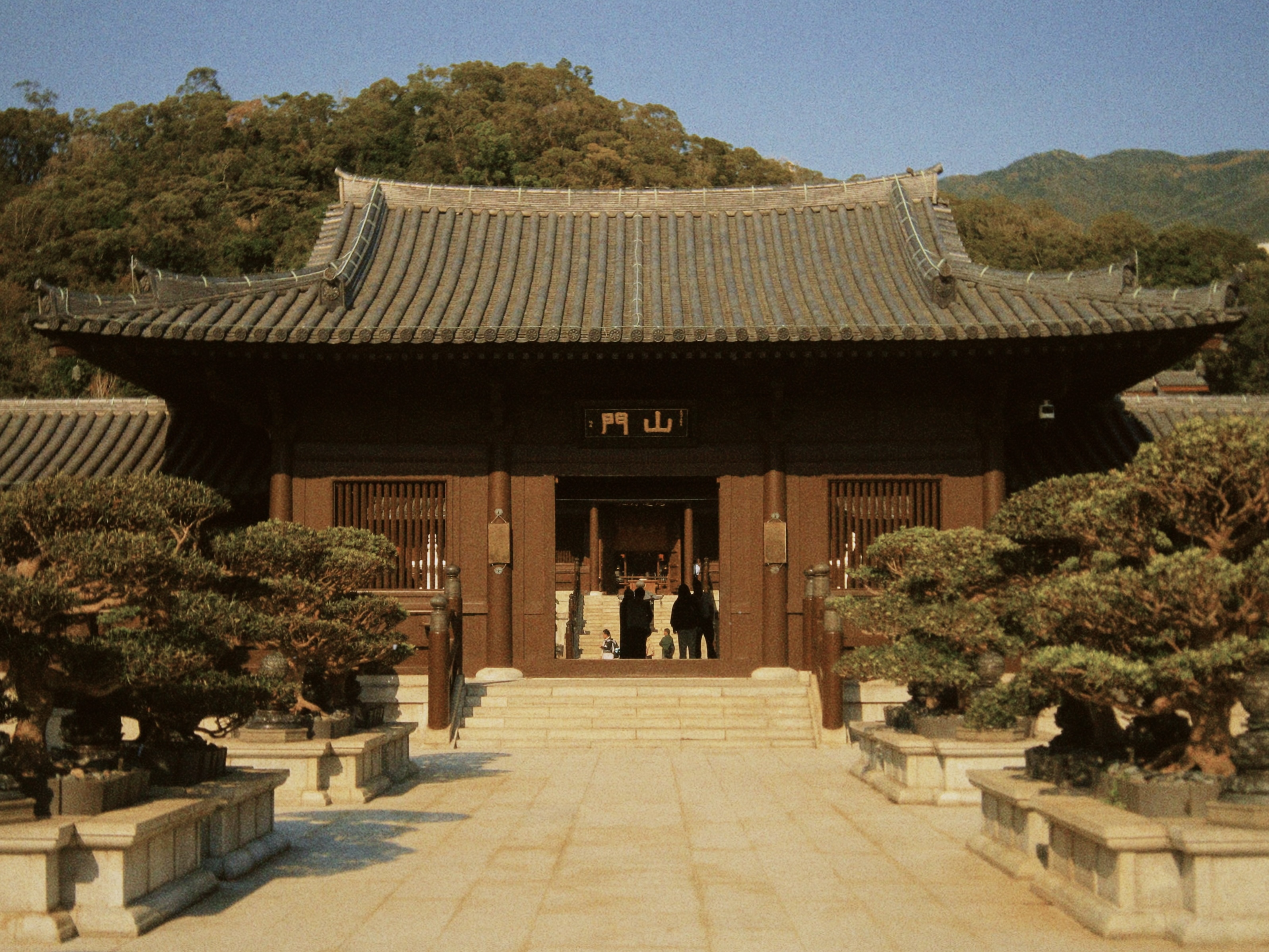 山门