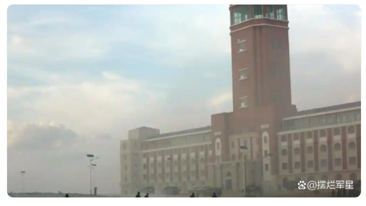 我军演习场4.png