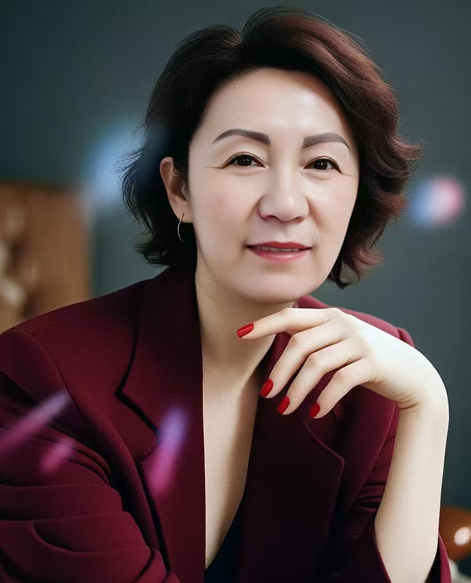 杨红梅.jpg