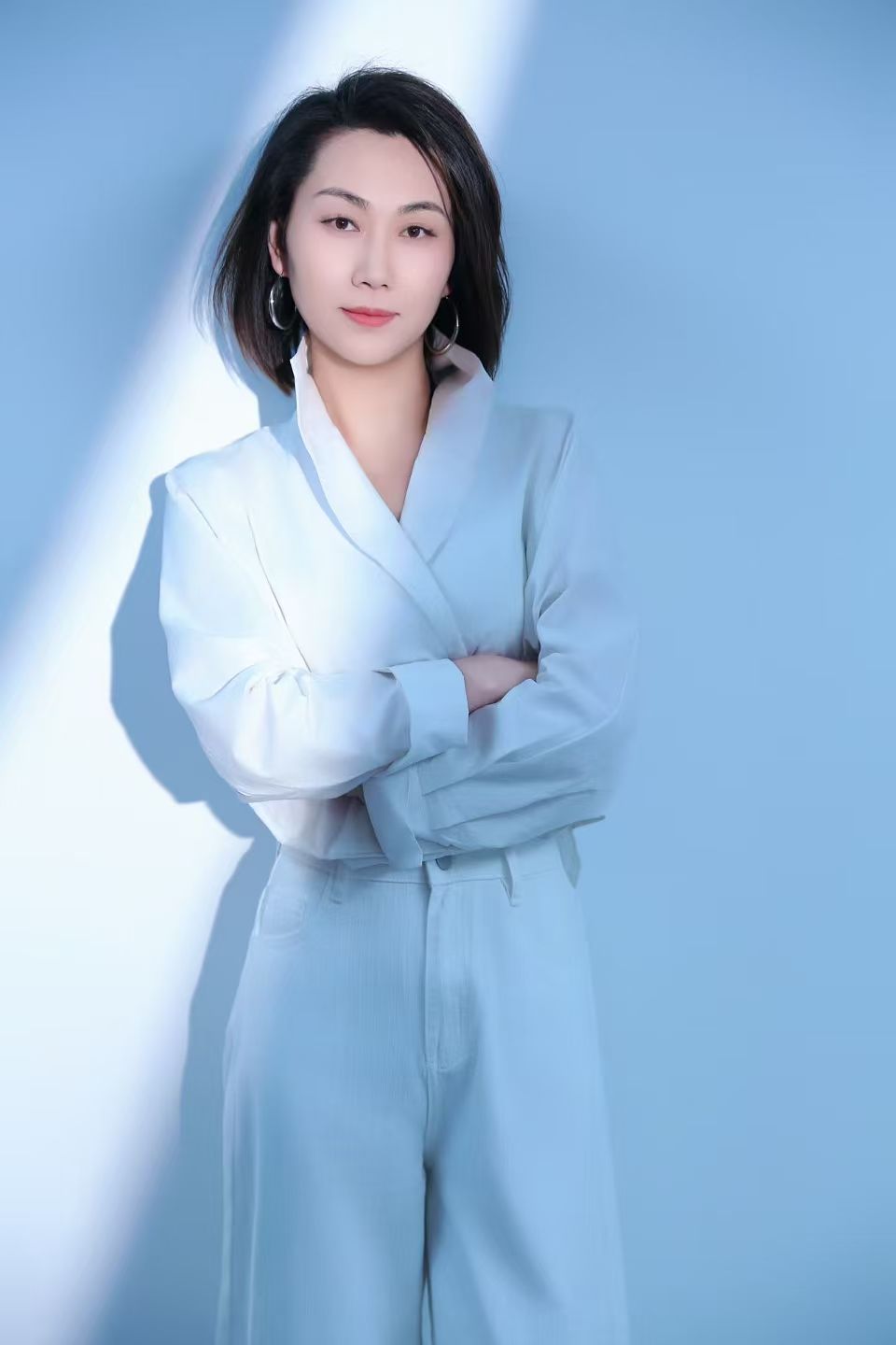 张燕.jpg
