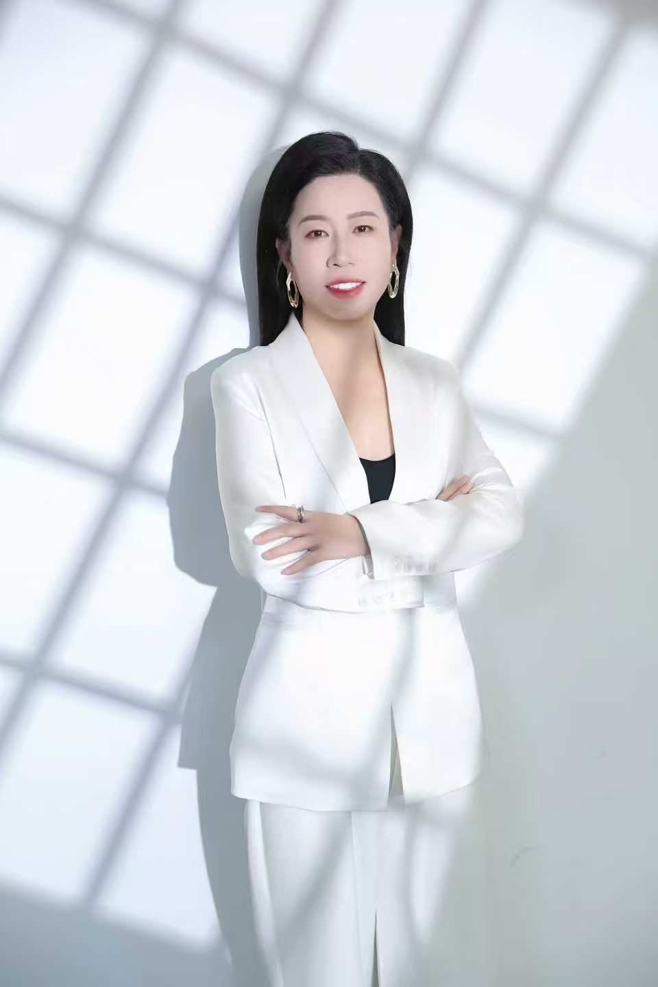 张丽花.jpg