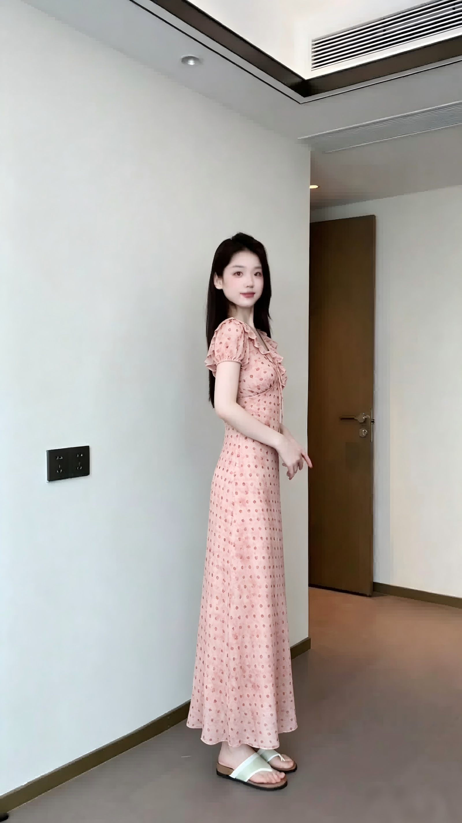 更换裙子4.png