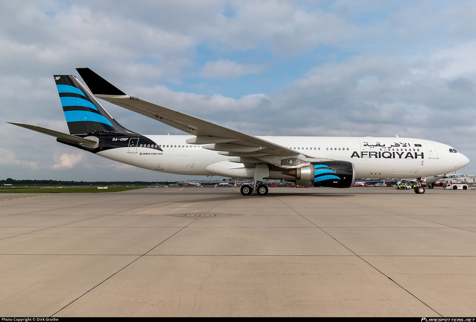 5a-onp-afriqiyah-airways-airbus-a330-202_PlanespottersNet_736939_9403598087_o.jpg