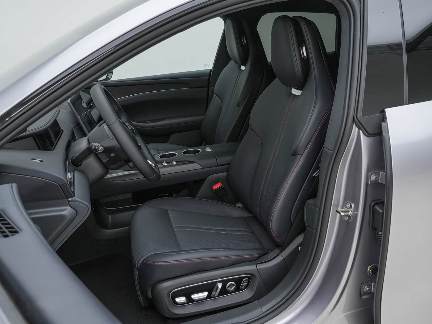 1400x1050_autohomecar__ChtpWGpDl96AYOjCAGtE6d2wv2g436.jpg