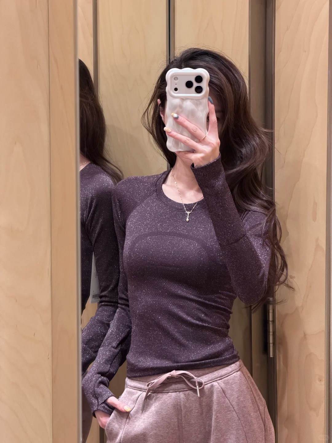 lululemon _ 12.23闪光✨Swiftly&Hold Tight_1_Emma晴晴子_来自小红书网页版.jpg