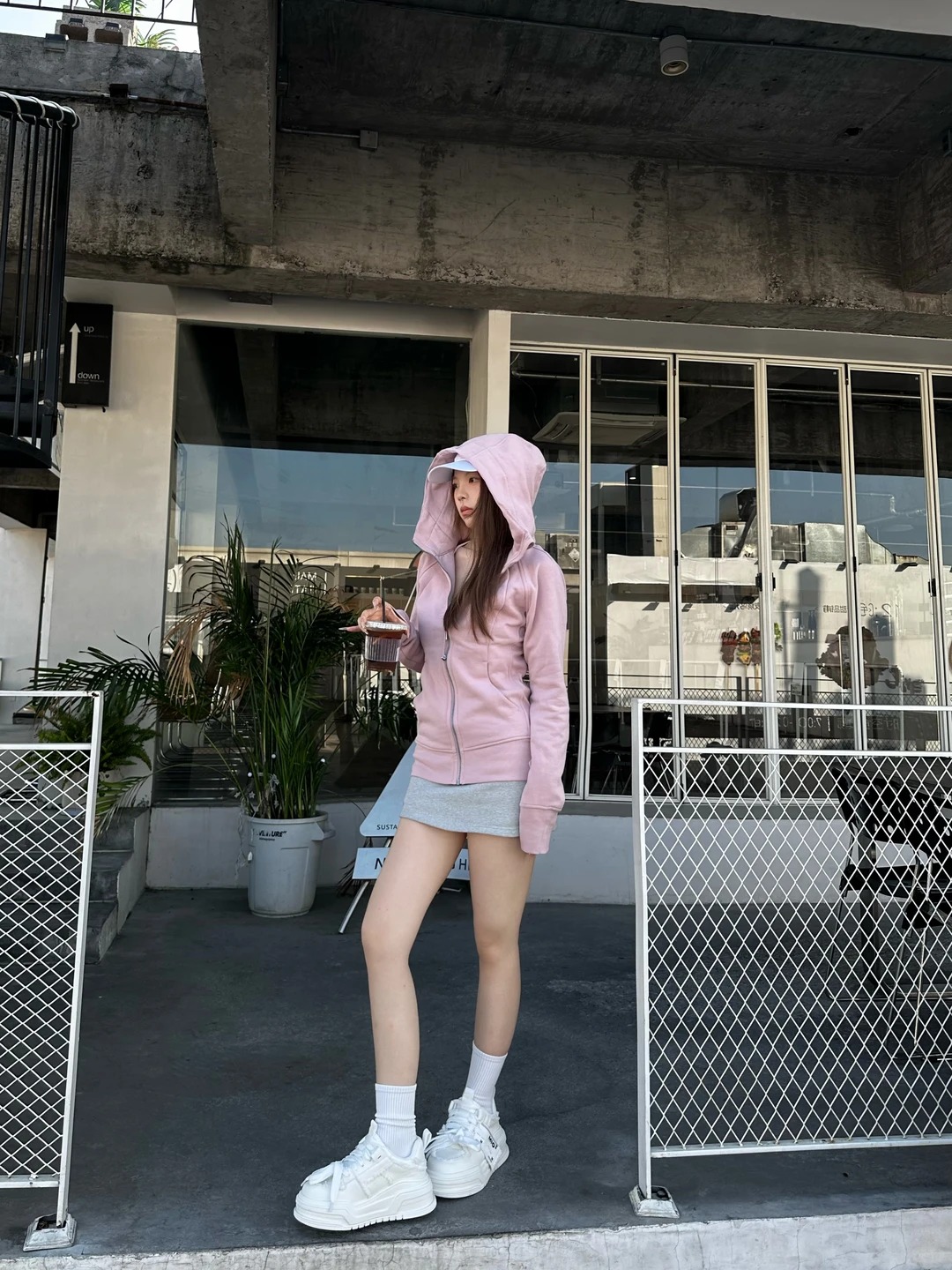烟熏粉好温柔 lu门女孩是这样的_2_吃一卡车玉米烙_来自小红书网页版.jpg