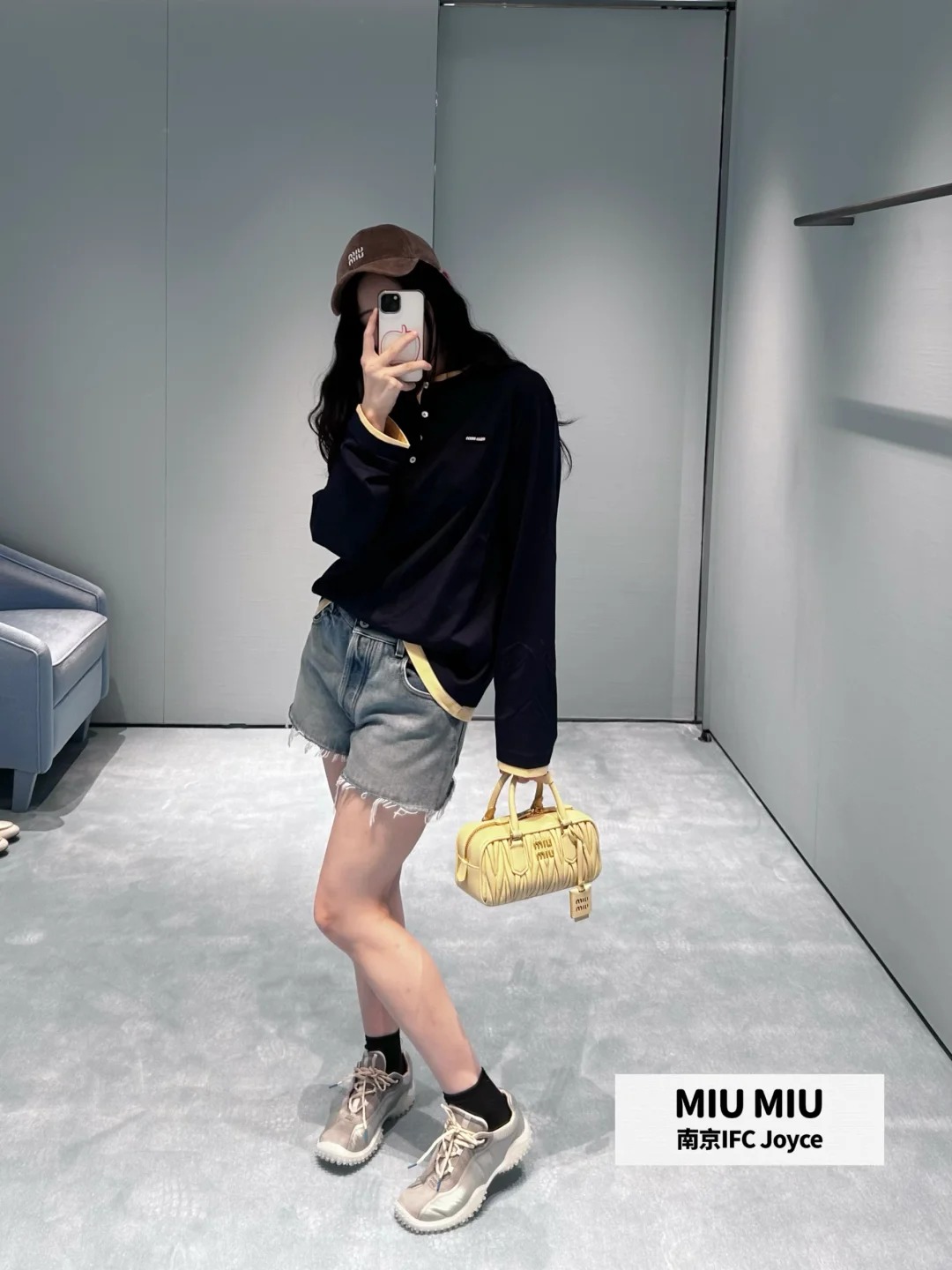 Miu系松弛感｜早秋随性穿搭✨_3_Miu Miu 南京IFC Joyce_来自小红书网页版.jpg