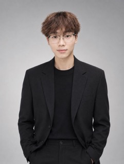 Yunhao Zhu