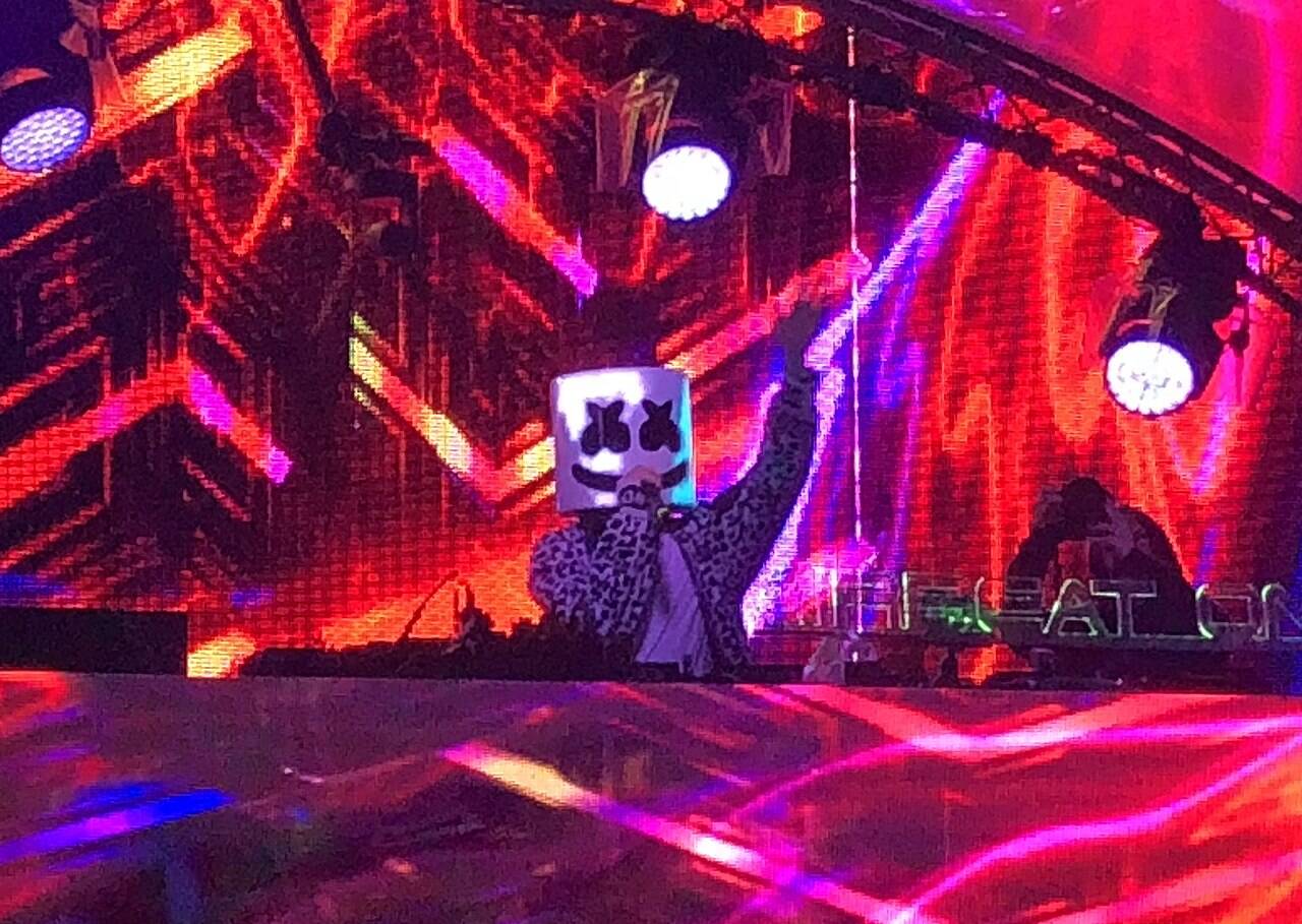 1280px-Marshmello_@_Airbeat_One_2018_(cropped).jpg