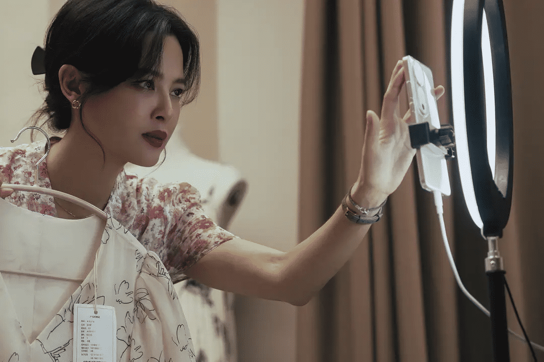 《日掛中天》夸克网盘高清电影百度云网盘 阿里云网盘 夸克网盘 免费HD1080p超清资源【BD1280P高清】